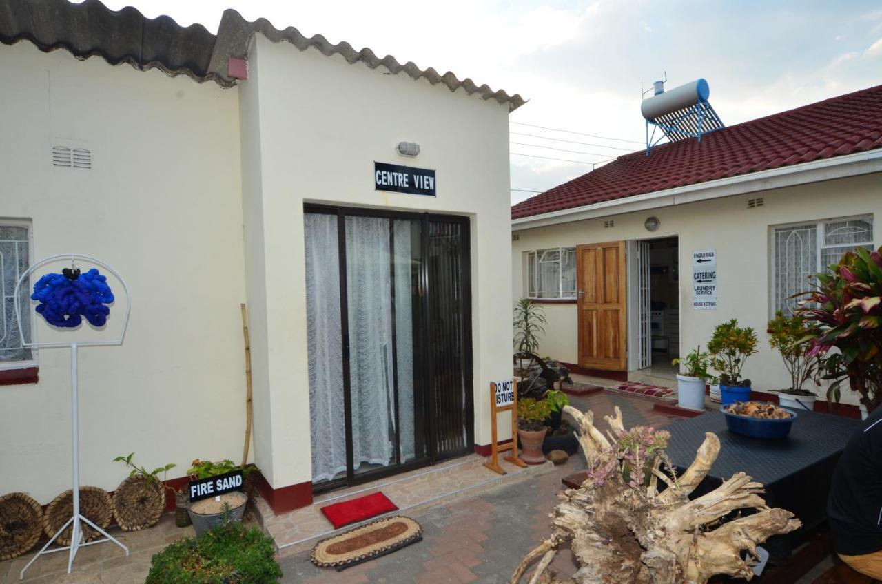 Kwampofu Guest House Хараре Экстерьер фото