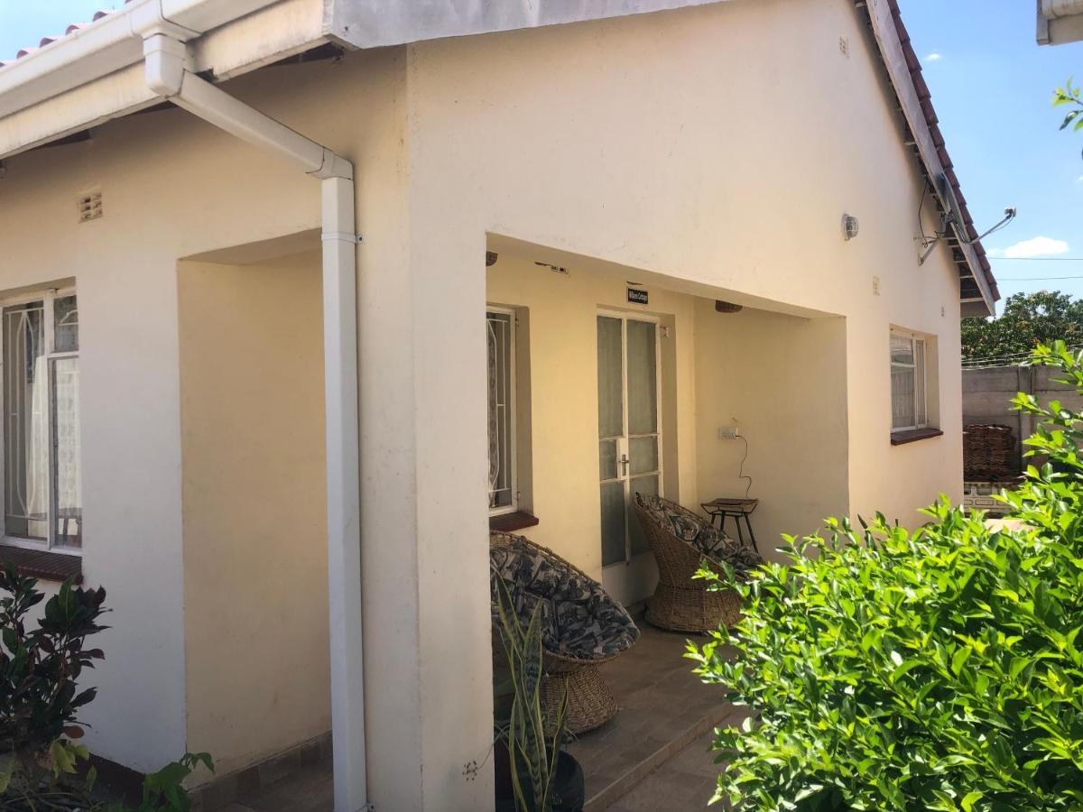 Kwampofu Guest House Хараре Экстерьер фото