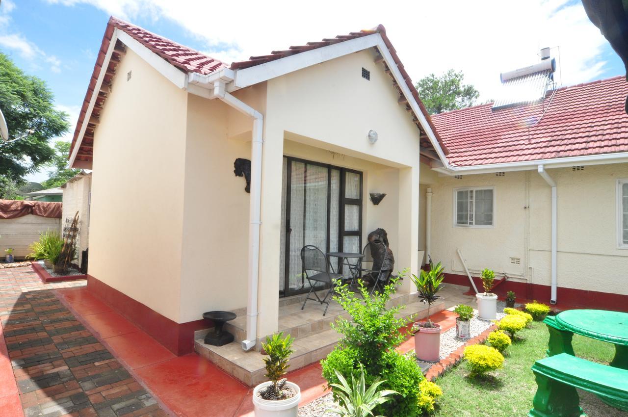 Kwampofu Guest House Хараре Экстерьер фото