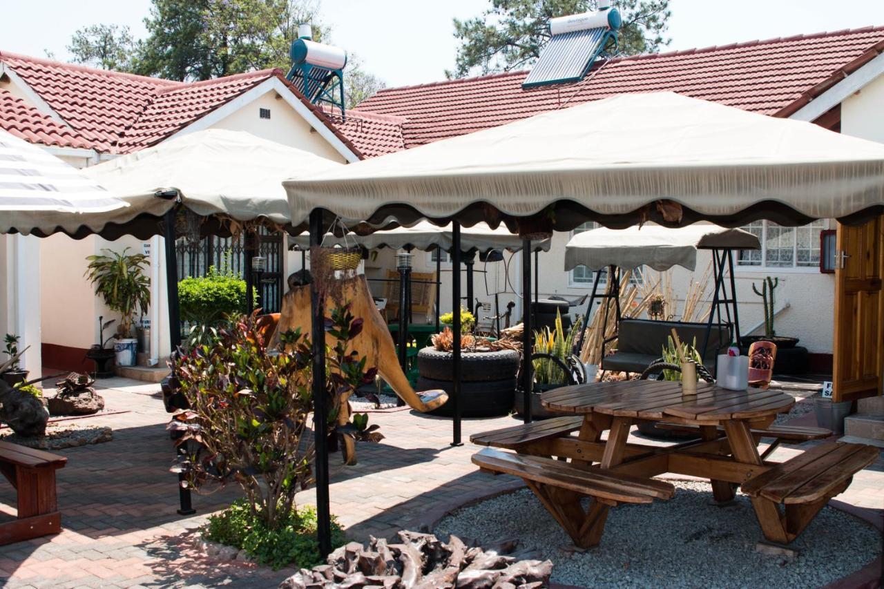 Kwampofu Guest House Хараре Экстерьер фото